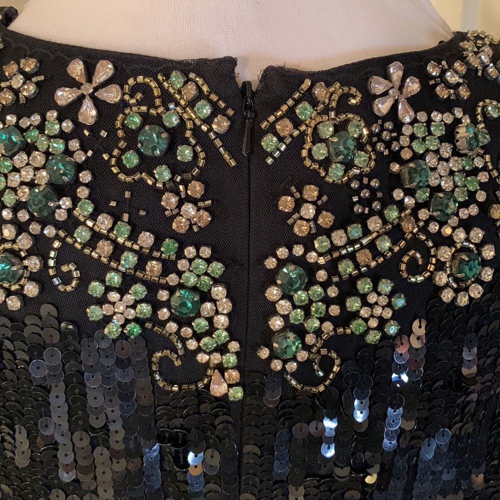 MAC DUGGAL
Beaded Neckline Long Sleeve Dress - Picture 13 of 15